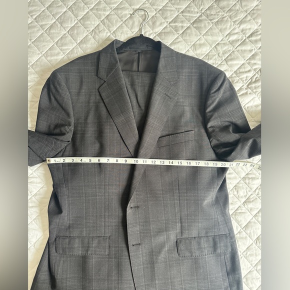 J Crew charcoal grey glen plaid Ludlow suit in Italian stretch wool blend - Picture 7 of 9